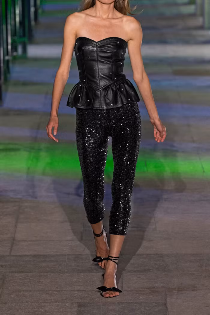 Sự trở lại của Corset-4