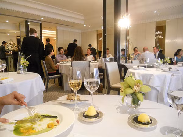 Top 5 nhà hàng nổi tiếng đắt nhất thế giới-3