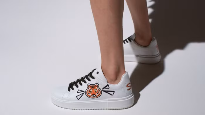 Điểm qua "BST capsule - Tết Nhâm Dần 2022" từ các nhà mốt xa xỉ ảnh 14