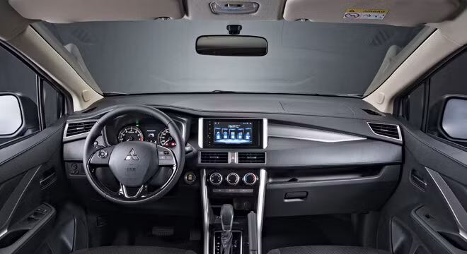 Phiên bản Rockford Fosgate Black Edition của Mitsubishi có gì đặc sắc? ảnh 2