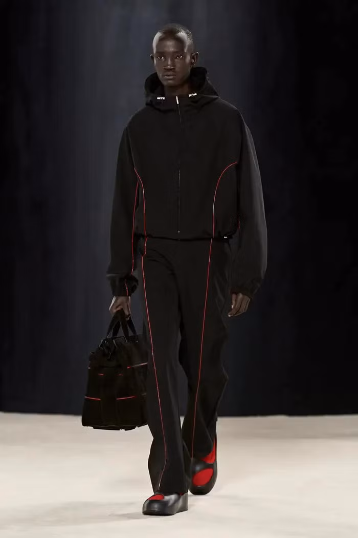 BST Ferragamo Thu Đông 2023