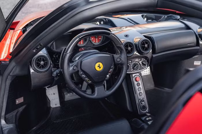 Ferrari Enzo