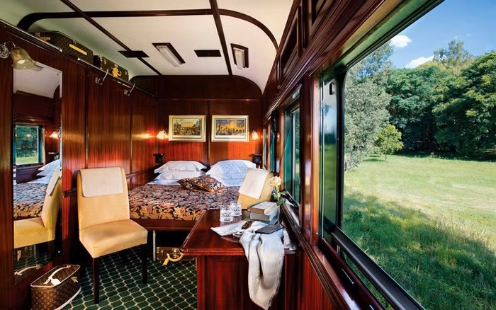 Những chuyến tàu xa hoa trên thế giới chinh phục tuyến đường ngoạn mục ảnh 6