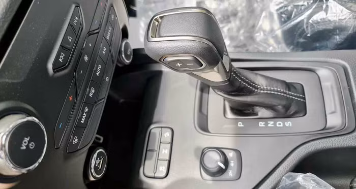 Ford Ranger "biến hình" với tiện nghi như một chiếc SUV cao cấp ảnh 11