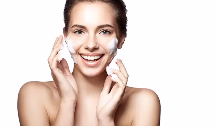 Đã đến lúc trải nghiệm "sữa rửa mặt theo công thức mới" cho da rạng rỡ