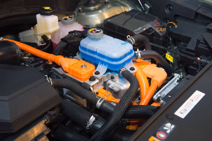 Mô tơ điện đặt cạnh động cơ trên xe Kia Sorento PHEV