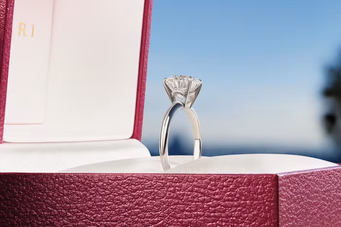 BST trang sức nhẫn cưới đơn giản nhưng đăng cấp từ Bulgari