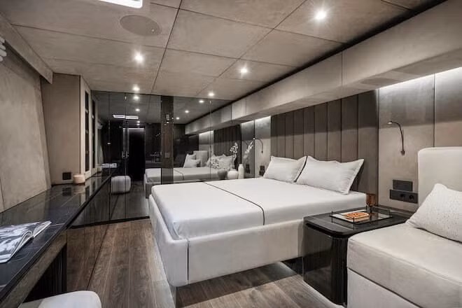 Grey B có bốn cabin dành cho khách hàng. Hình ảnh: Sunreef