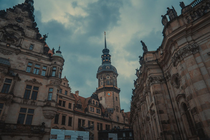 Lạc lối giữa thành phố cổ Dresden mộng mơ ảnh 10