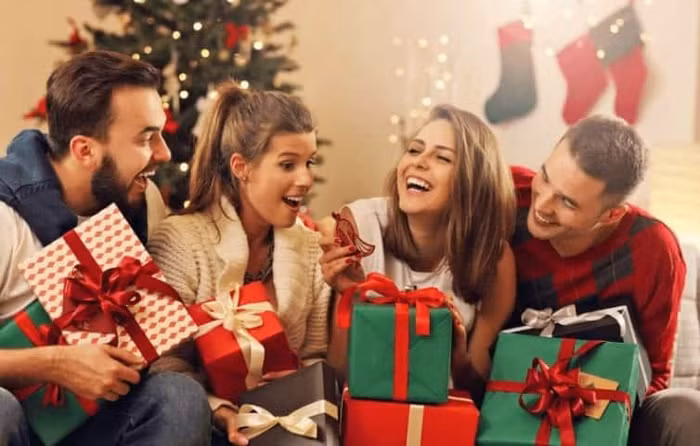 Gợi ý những món quà tặng Giáng sinh dát vàng ấn tượng!