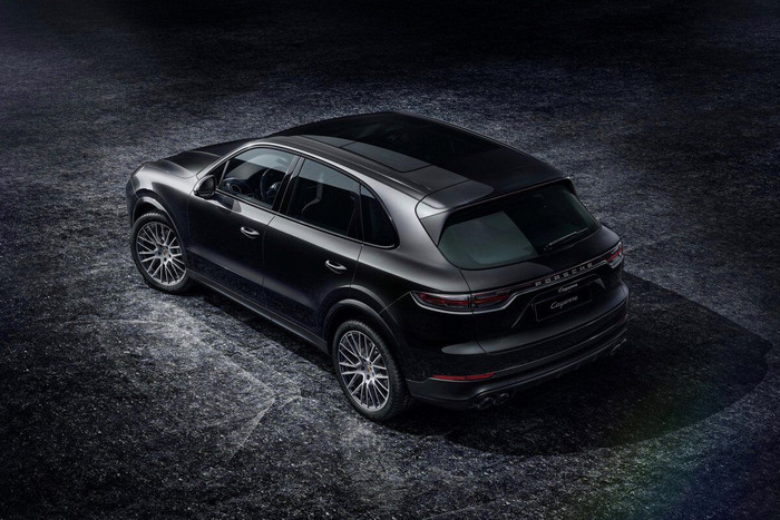 Porsche Cayenne phiên bản đặc biệt Platinum Edition giá từ 79.000 USD ảnh 1