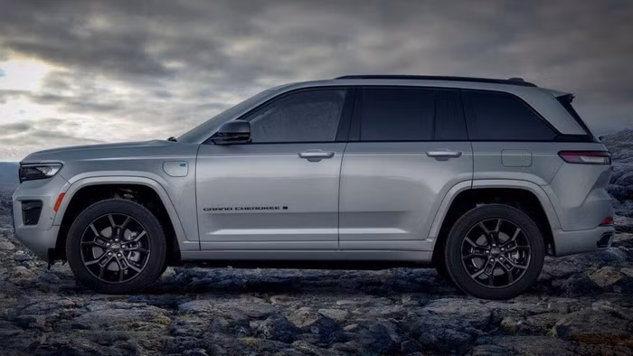 Jeep Grand Cherokee thêm phiên bản đặc biệt 30th Anniversary Edition ảnh 4