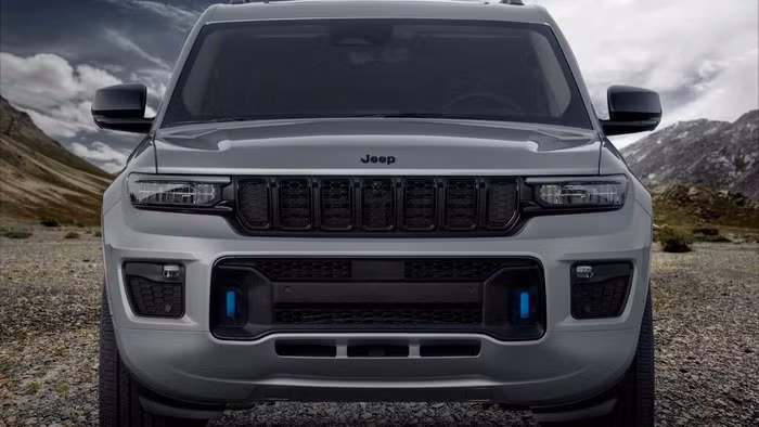 Jeep Grand Cherokee thêm phiên bản đặc biệt 30th Anniversary Edition ảnh 1
