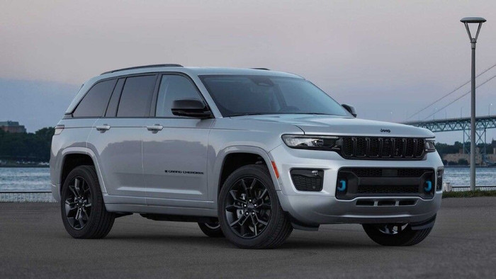Jeep Grand Cherokee thêm phiên bản đặc biệt 30th Anniversary Edition ảnh 2