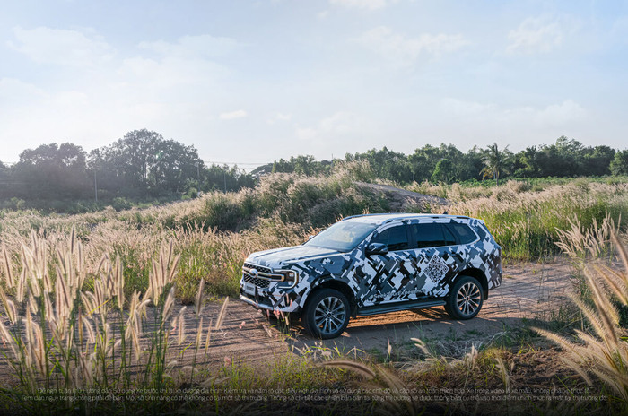 Ford Everest thế hệ mới đang trong giai đoạn thử nghiệm cuối cùng ảnh 2 Ford Everest thế hệ mới đang trong giai đoạn thử nghiệm cuối cùng ảnh 2
