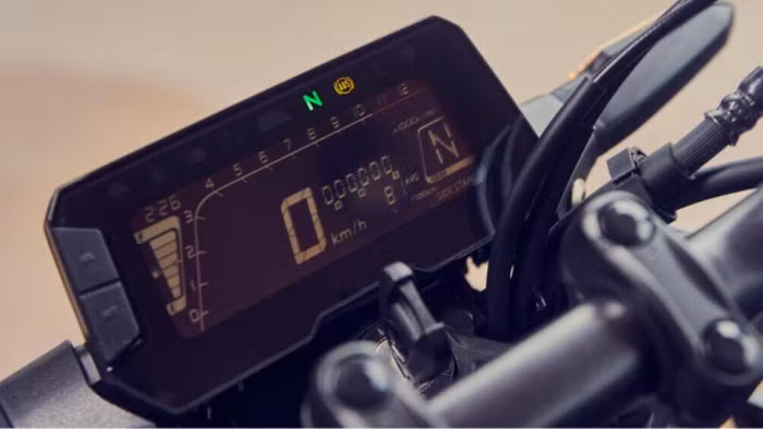 Honda CB250R bản nâng cấp ra mắt tại Malaysia ảnh 3 Honda CB250R bản nâng cấp ra mắt tại Malaysia ảnh 3