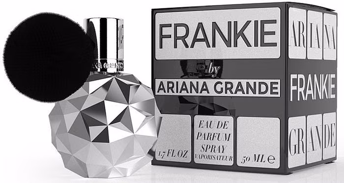 doanh thu nước hoa Ariana Grande 