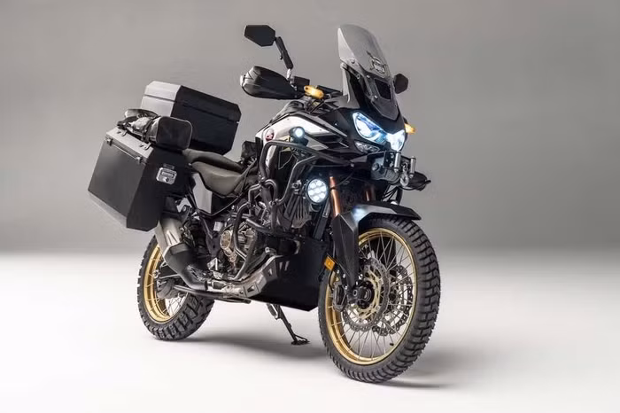 Honda Africa Twin có thêm "bản độ" chính hãng ngầu hơn ảnh 3
