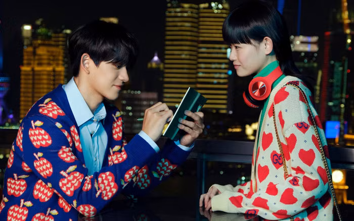 Gucci Les Pommes - Bộ sưu tập mừng lễ thất tịch đáng yêu với họa tiết quả táo-2