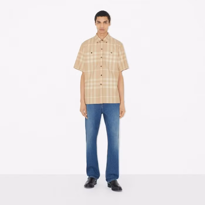 BST Burberry Xuân Hè 2023