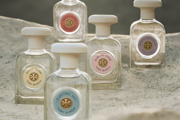 Bộ sưu tập nước hoa Essence of Dreams đầu tiên của Tory Burch