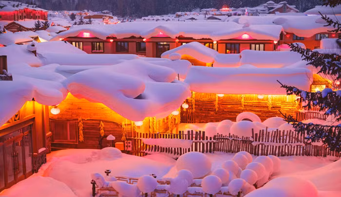 Lạc bước vào ngôi làng nửa năm tuyết phủ trắng xóa đẹp như mơ - 2