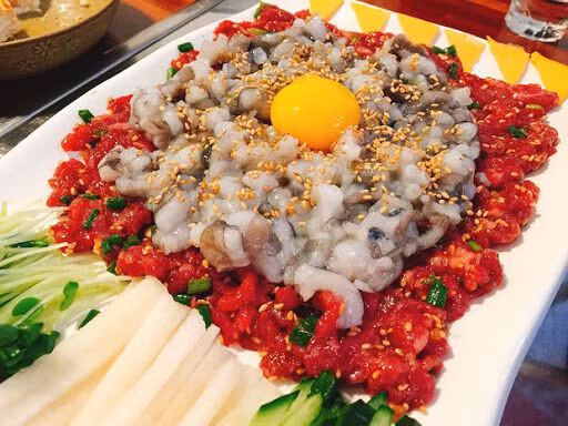 Những món ăn sống độc đáo của người Hàn-2