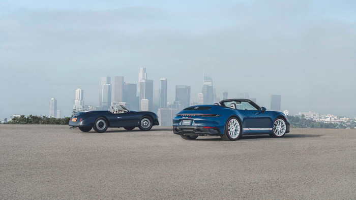 Porsche 911 Carrera GTS Cabriolet America 2023 giá từ 184.920 USD ảnh 1