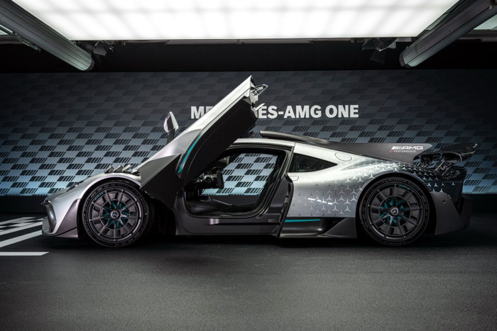 Mercedes-AMG ONE 2023 quái vật đường phố mạnh 1.049 mã lực ảnh 5 Mercedes-AMG ONE 2023 quái vật đường phố mạnh 1.049 mã lực ảnh 5