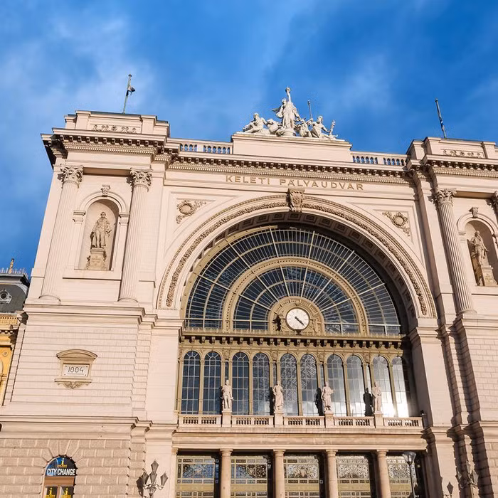 Budapest - Thành phố cổ tích bên dòng sông Danube đón Ronaldo ở EURO 2020 - 8