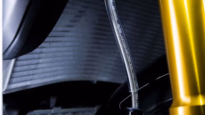 Yamaha MT-10 SP 2022 được bổ sung thêm những nâng cấp đáng giá ảnh 2