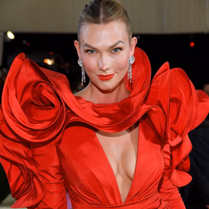 Những món nữ trang cao cấp được lăng xê tại Met Gala 2021-2