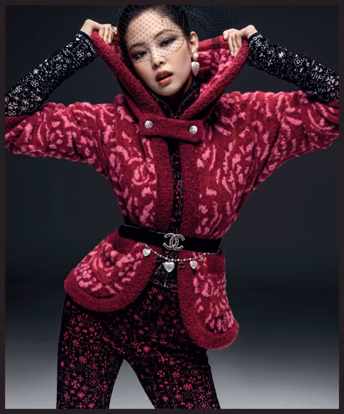 Loạt ảnh sang chảnh, cuốn hút của Jennie trong bộ ảnh mới của Chanel-2