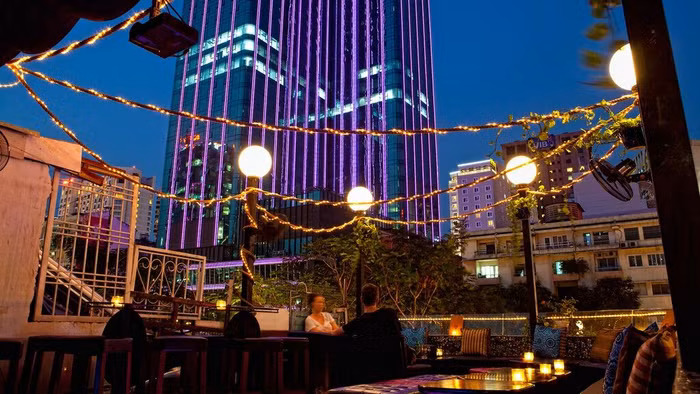 Broma Not A Bar ở Sài Gòn - hướng dẫn Việt Nam