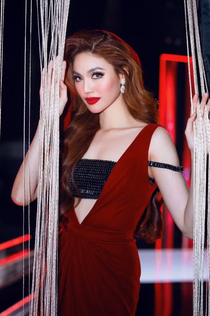Sieu-mau-Lan-Khue-1-5169-1677574373.jpg?w=680&h=0&q=100&dpr=1&fit=crop&s=1Xux9OrJsfddt5dLyuDusQ