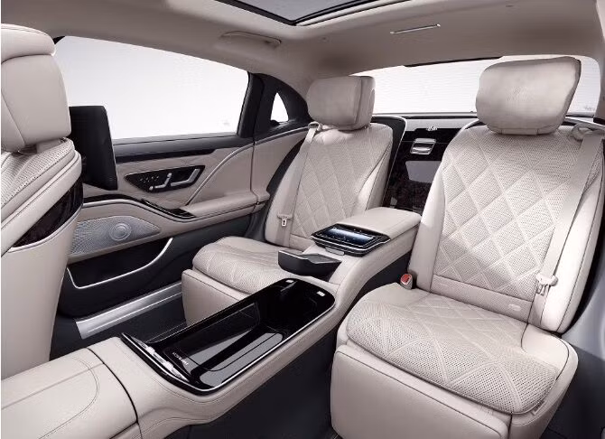 Mercedes-Maybach S580e