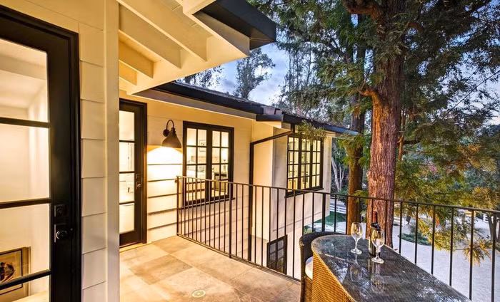 Miley Cyrus rao bán biệt thự 7,2 triệu USD ở Hidden Hills-5