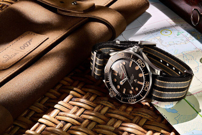 Đồng hồ Omega Seamaster 300m 007 Edition từng xuất hiện trong James Bond 007 ảnh 1