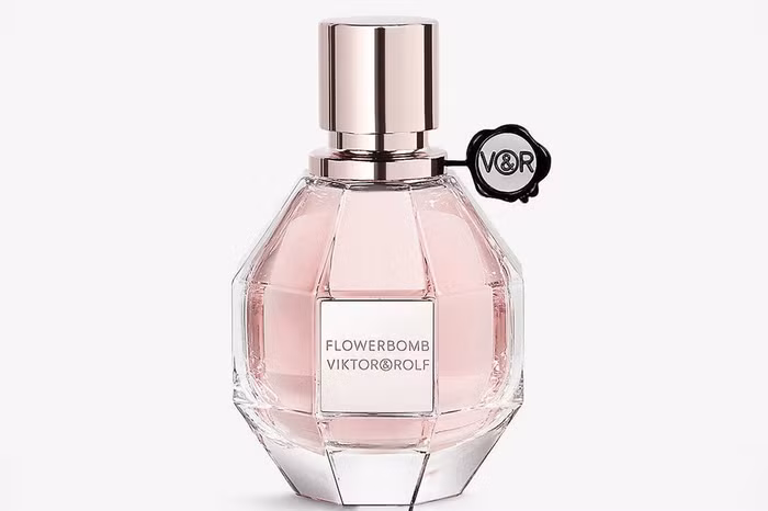 Viktor & Rolf “Flowerbomb” 118