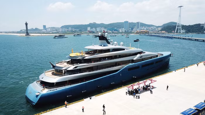 Loạt siêu du thuyền đẳng cấp của các tỷ phú bóng đá-8