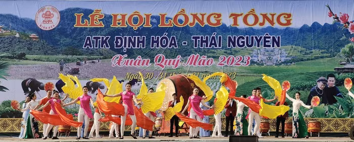Thái Nguyên: Khai mạc lễ hội Lồng Tồng ATK Định Hóa Xuân Quý Mão 2023 ảnh 1