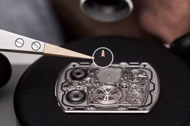 Richard Mille RM UP-01 Ferrari: Phá vỡ quy tắc đồng hồ cơ siêu mỏng ảnh 7 Richard Mille RM UP-01 Ferrari: Phá vỡ quy tắc đồng hồ cơ siêu mỏng ảnh 7