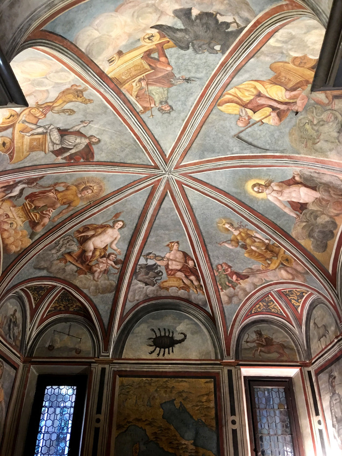 dinh thự Casa degli Atellani 