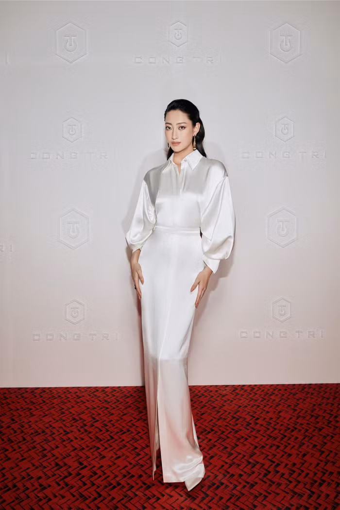 NTK Công Trí- Điểm sáng của thời trang Việt ở trời Tây với BST "CONG TRI Xuân Hè 2022" ảnh 14