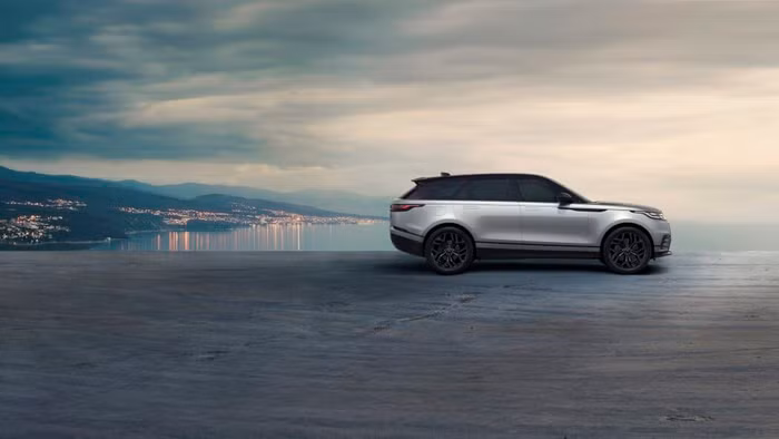 Land Rover Range Rover Velar HST – chiếc Velar 2023 mạnh mẽ nhất ảnh 1 Land Rover Range Rover Velar HST – chiếc Velar 2023 mạnh mẽ nhất ảnh 1