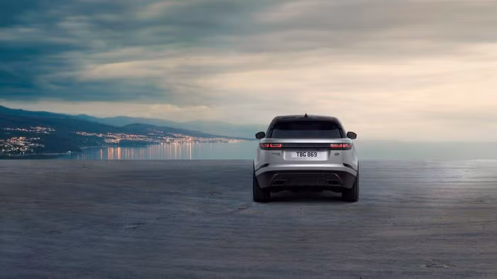 Land Rover Range Rover Velar HST – chiếc Velar 2023 mạnh mẽ nhất ảnh 2 Land Rover Range Rover Velar HST – chiếc Velar 2023 mạnh mẽ nhất ảnh 2