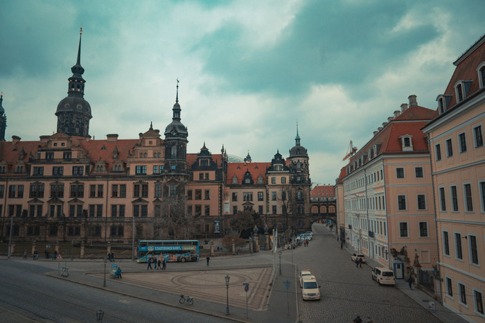 Lạc lối giữa thành phố cổ Dresden mộng mơ ảnh 9