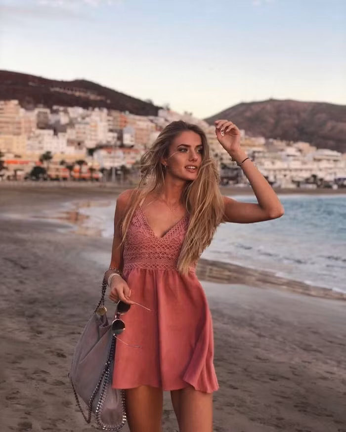 Vẻ đẹp nóng bỏng của siêu sao điền kinh Alica Schmidt-7