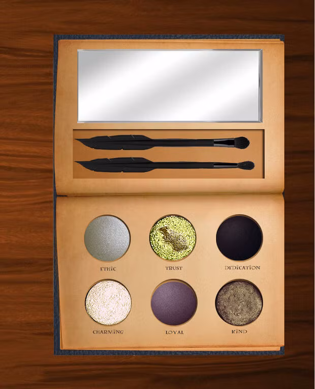 Thiết kế mới lạ khiến nhiều tín đồ làm đẹp thích thú.