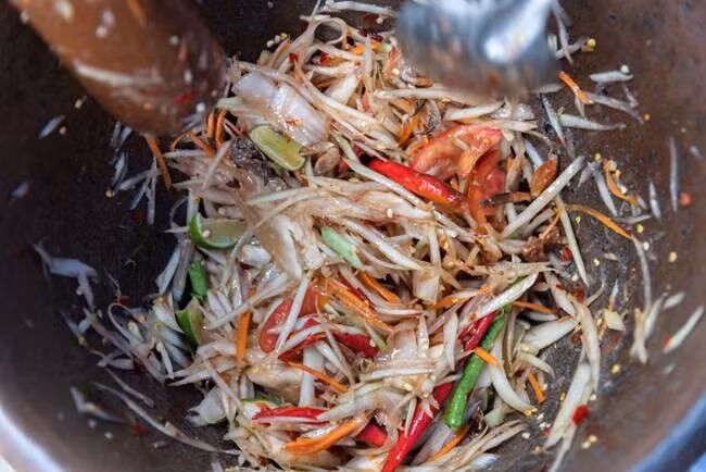 Tom Yum Goong, Som Tam, Pad Thai - 3 cái tên đặc trưng của ẩm thực Thái Lan-5